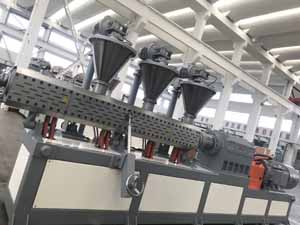 Co-Kneader Co-Kneader